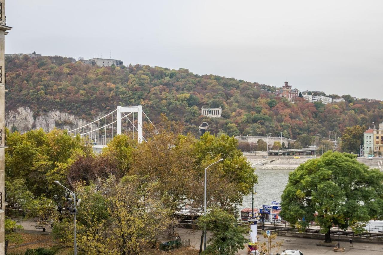 Bpr Danube Panoramic Suite Budapest Luaran gambar